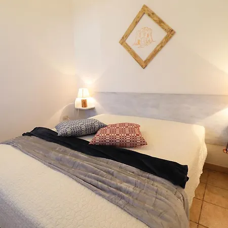 Italia Apartment